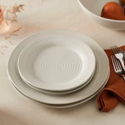 Ridge White 12-Piece Dinnerware Set