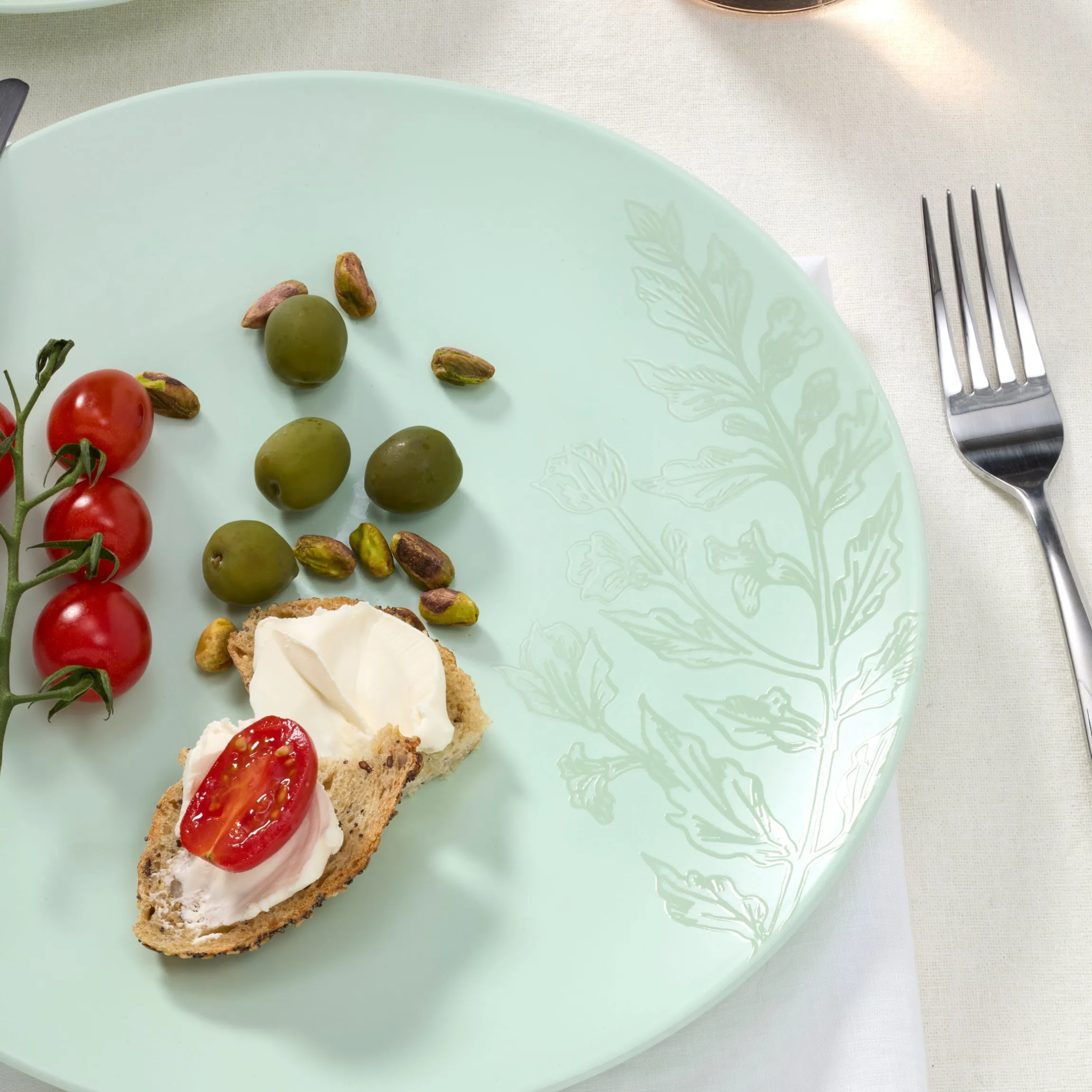 Roseto Soft Sage 12-Piece Dinnerware Set