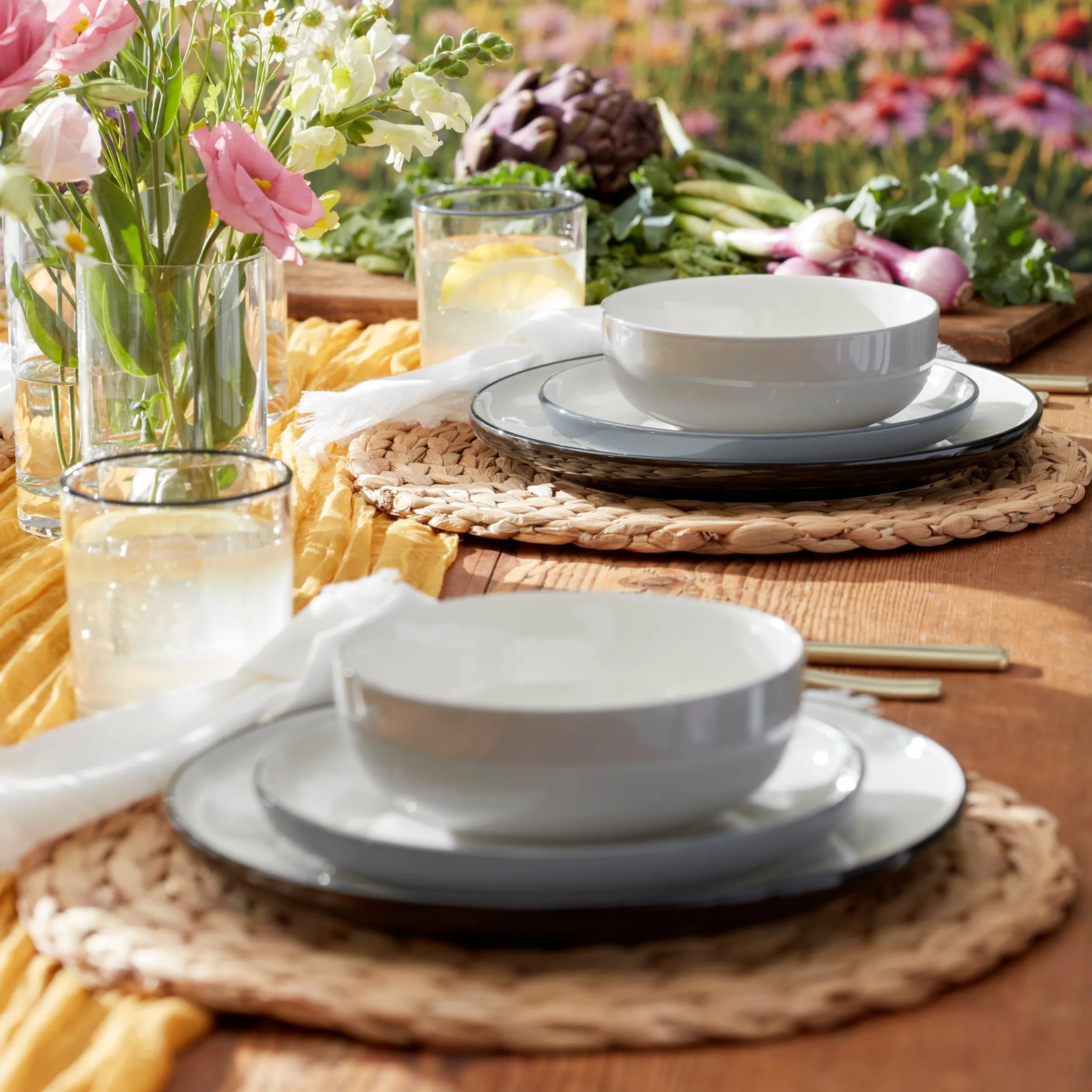 24 Seven Colors Pumice 12-Piece Dinnerware Set