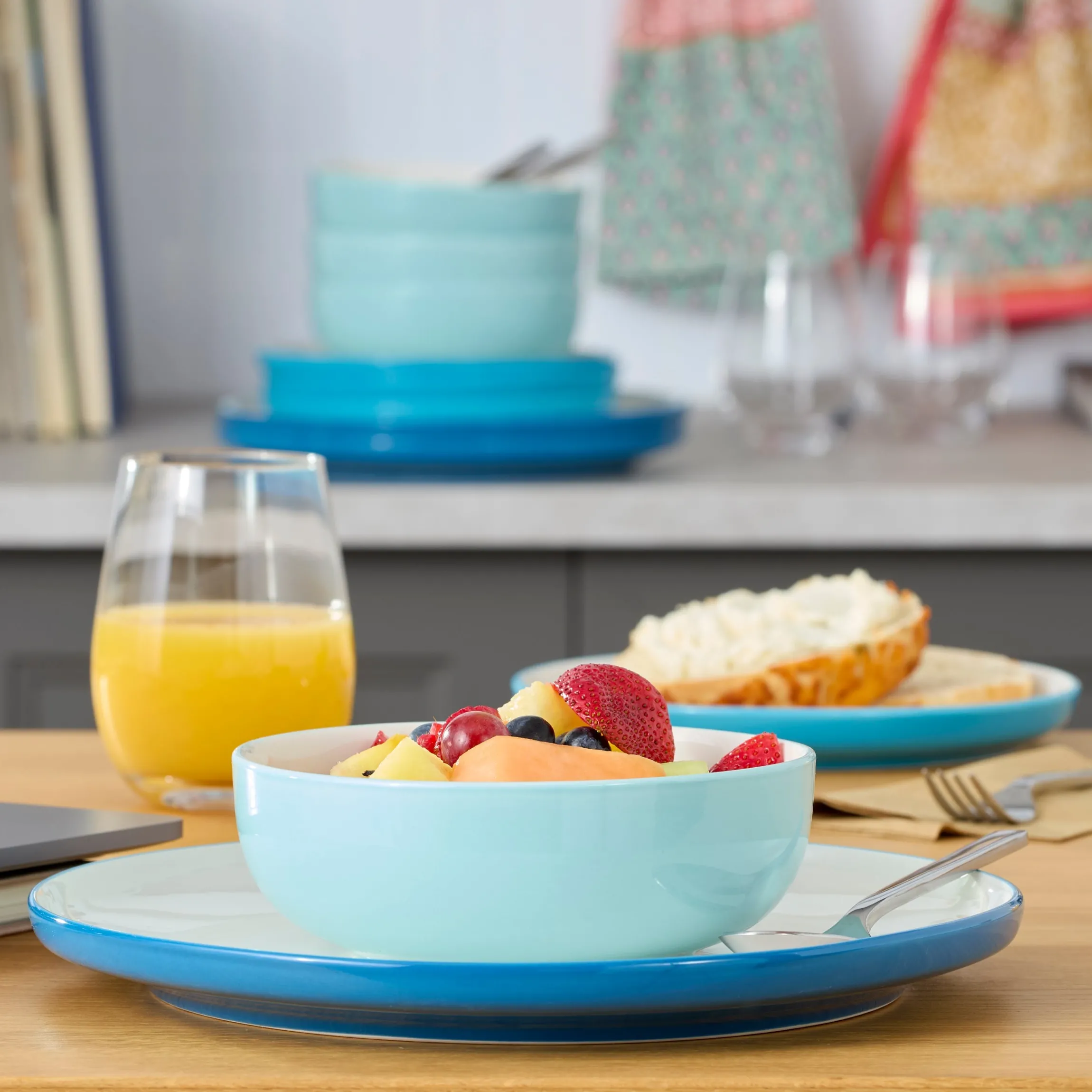 24 Seven Colors Turquoise 12-Piece Dinnerware Set