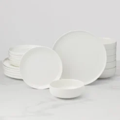 24 Seven White 18-Piece Dinnerware Set