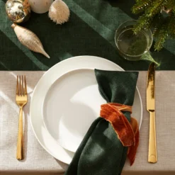 24 Seven White 24-Piece Dinnerware Set