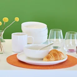 24 Seven White 12-Piece Dinnerware Set