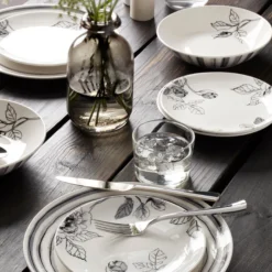 Sketchbook 12-Piece Dinnerware Set