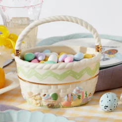 Snoopy Easter Basket