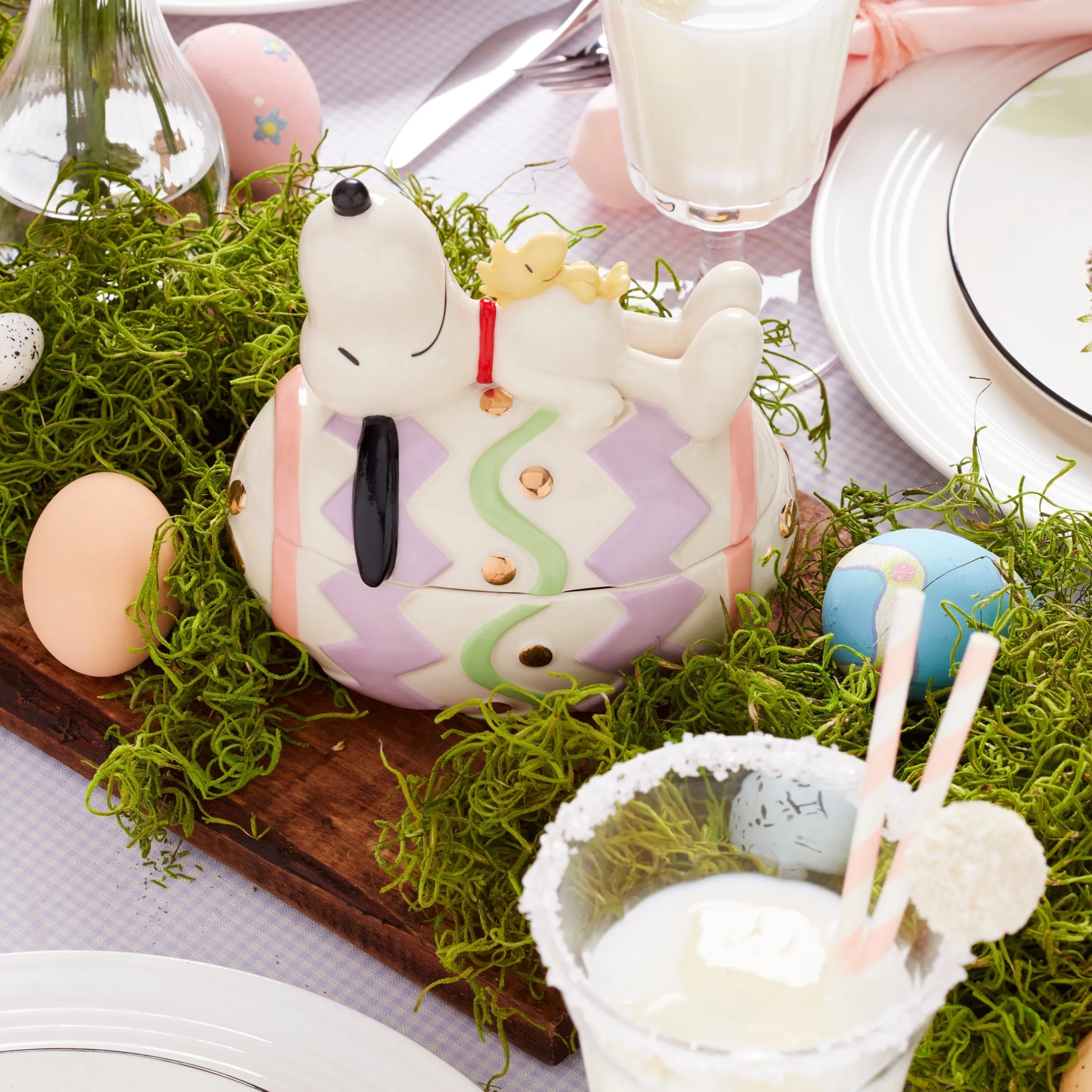 Snoopy Easter Covered Candy Dish