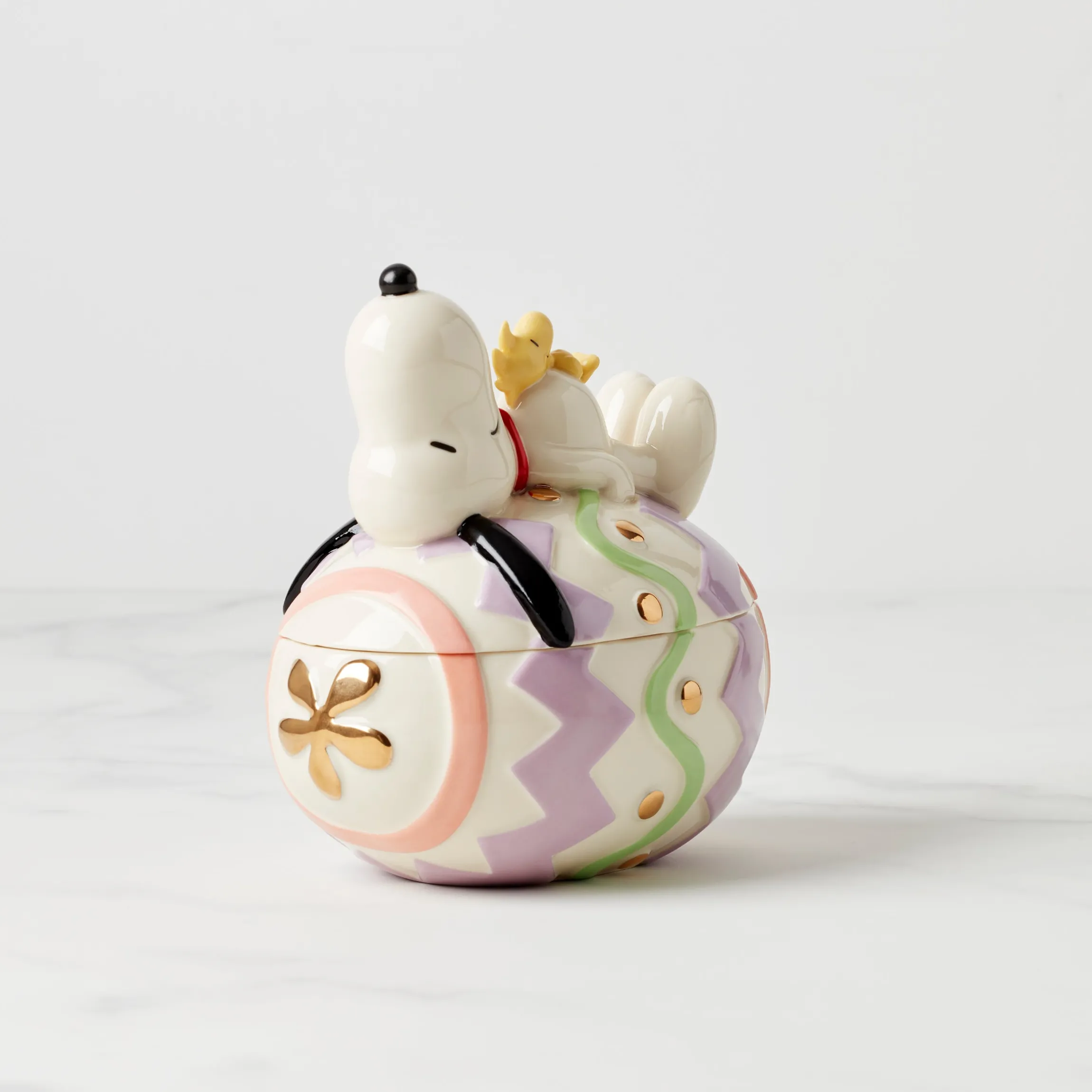 Snoopy Easter Covered Candy Dish