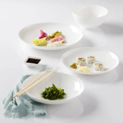 Studio 1414 Coupe 16-Piece Dinnerware Set