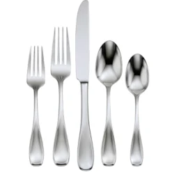 Voss 20 Piece Flatware Set