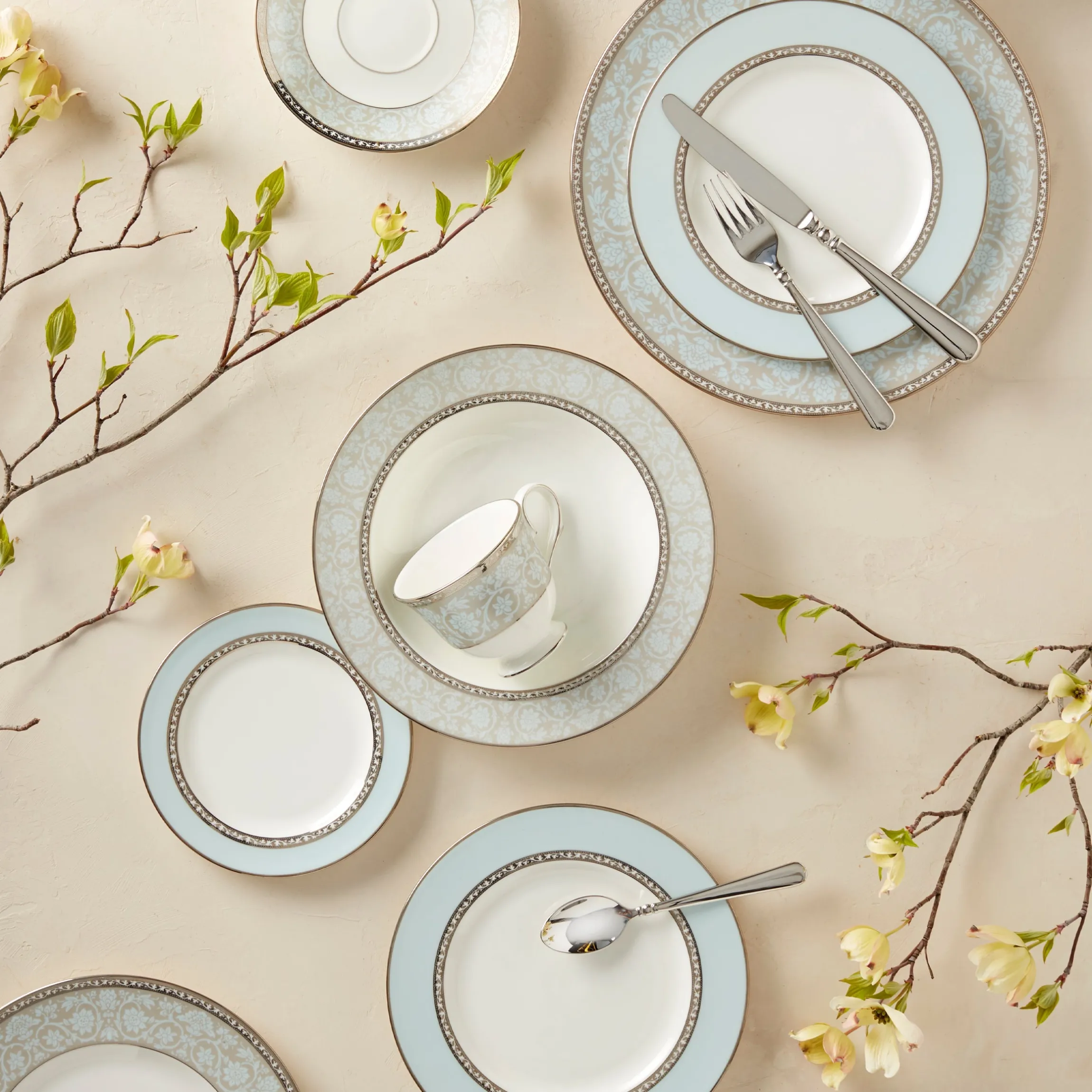 Westmore Rimmed Bowl
