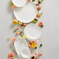 Wicker Creek Dinner Plates, Set of 4