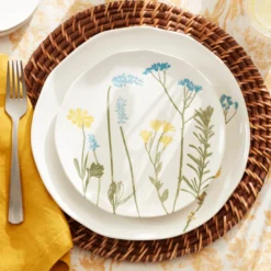 Wildflowers 16-Piece Dinnerware Set