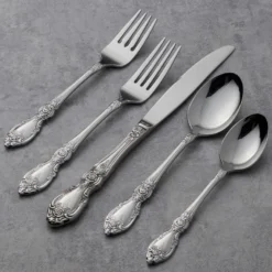 Wordsworth 45-Piece Flatware Set